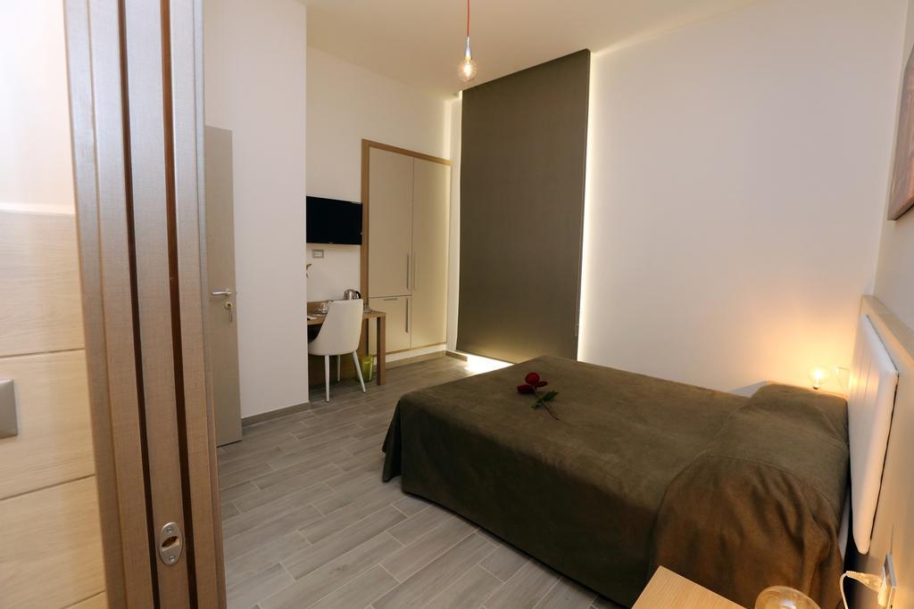 Casa Martinez Roma Hotel Buitenkant foto